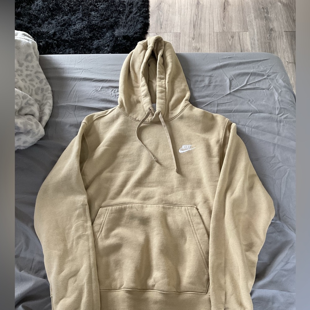nike hoodie